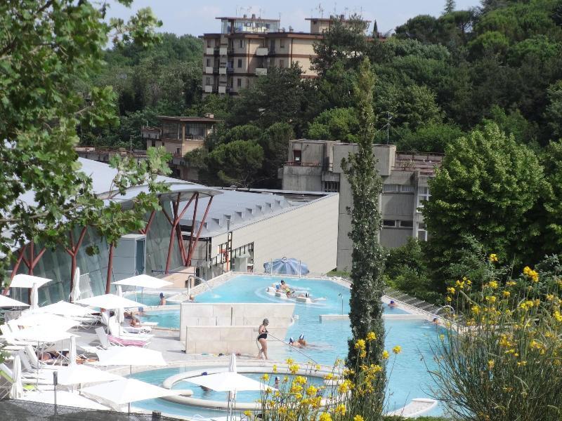Hotel Saturno Chianciano Terme Εξωτερικό φωτογραφία