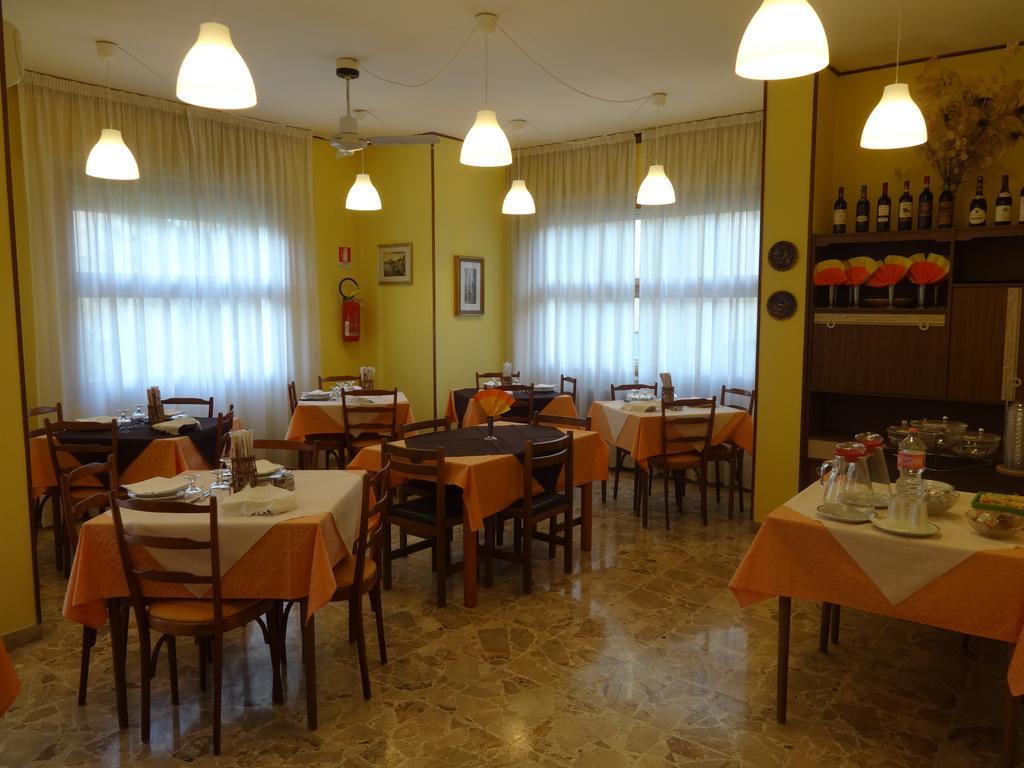 Hotel Saturno Chianciano Terme Εξωτερικό φωτογραφία