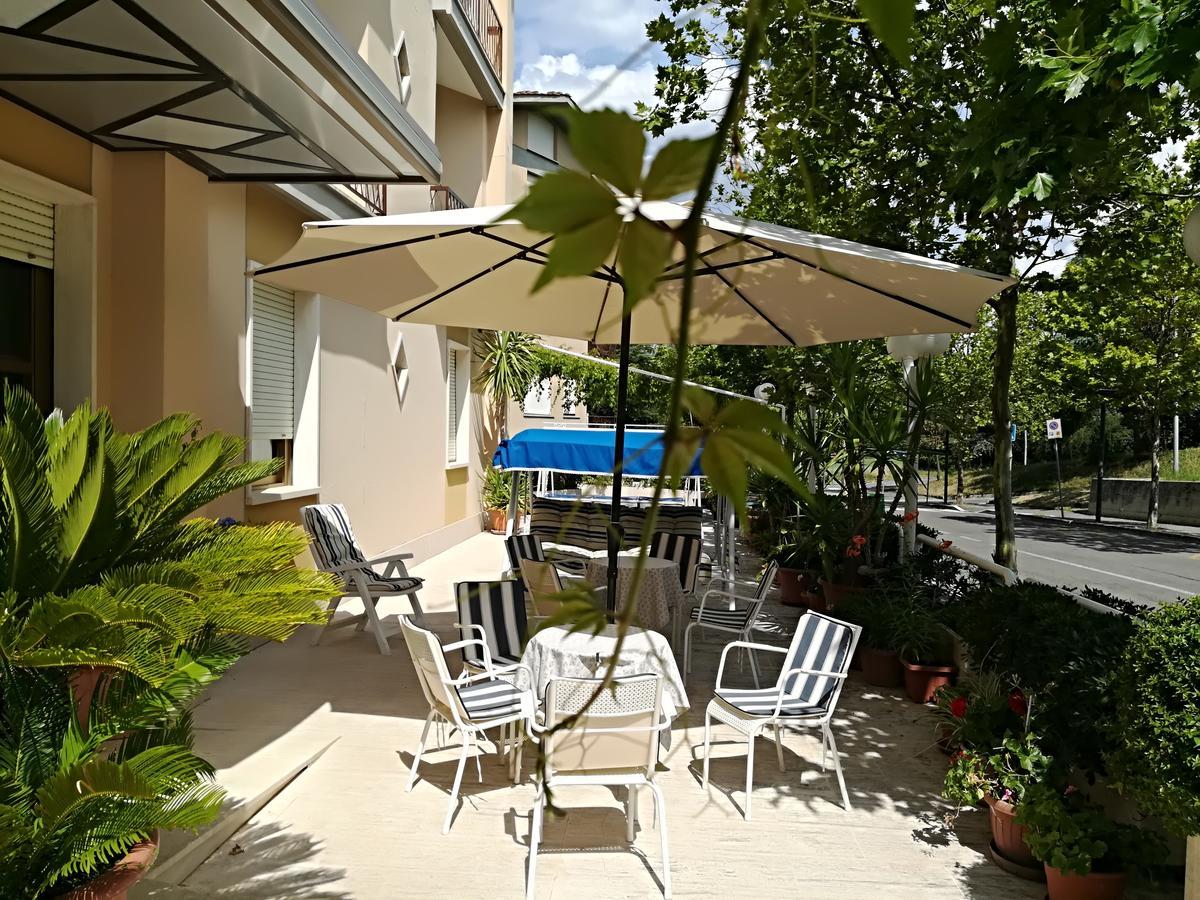Hotel Saturno Chianciano Terme Εξωτερικό φωτογραφία