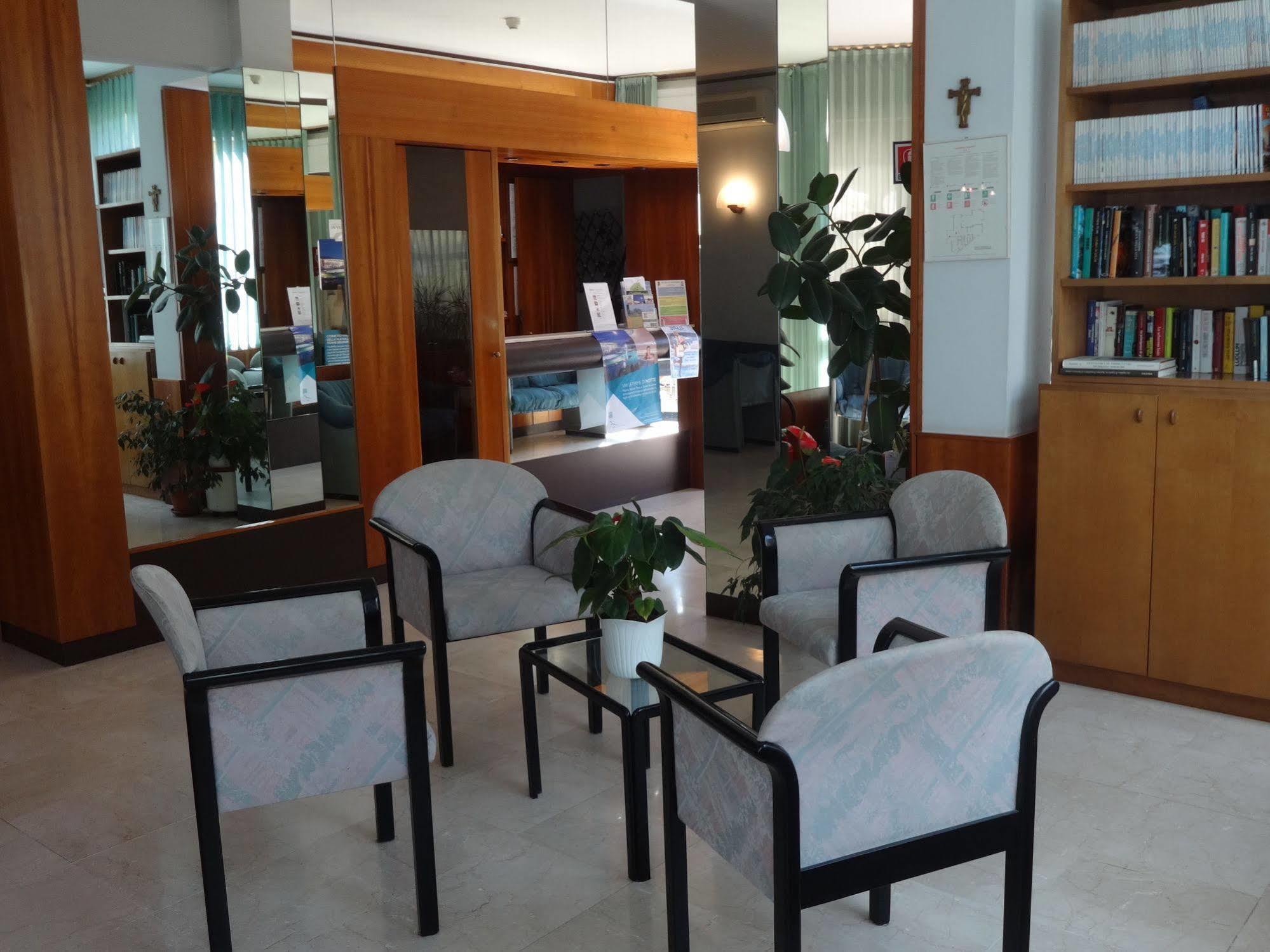 Hotel Saturno Chianciano Terme Εξωτερικό φωτογραφία