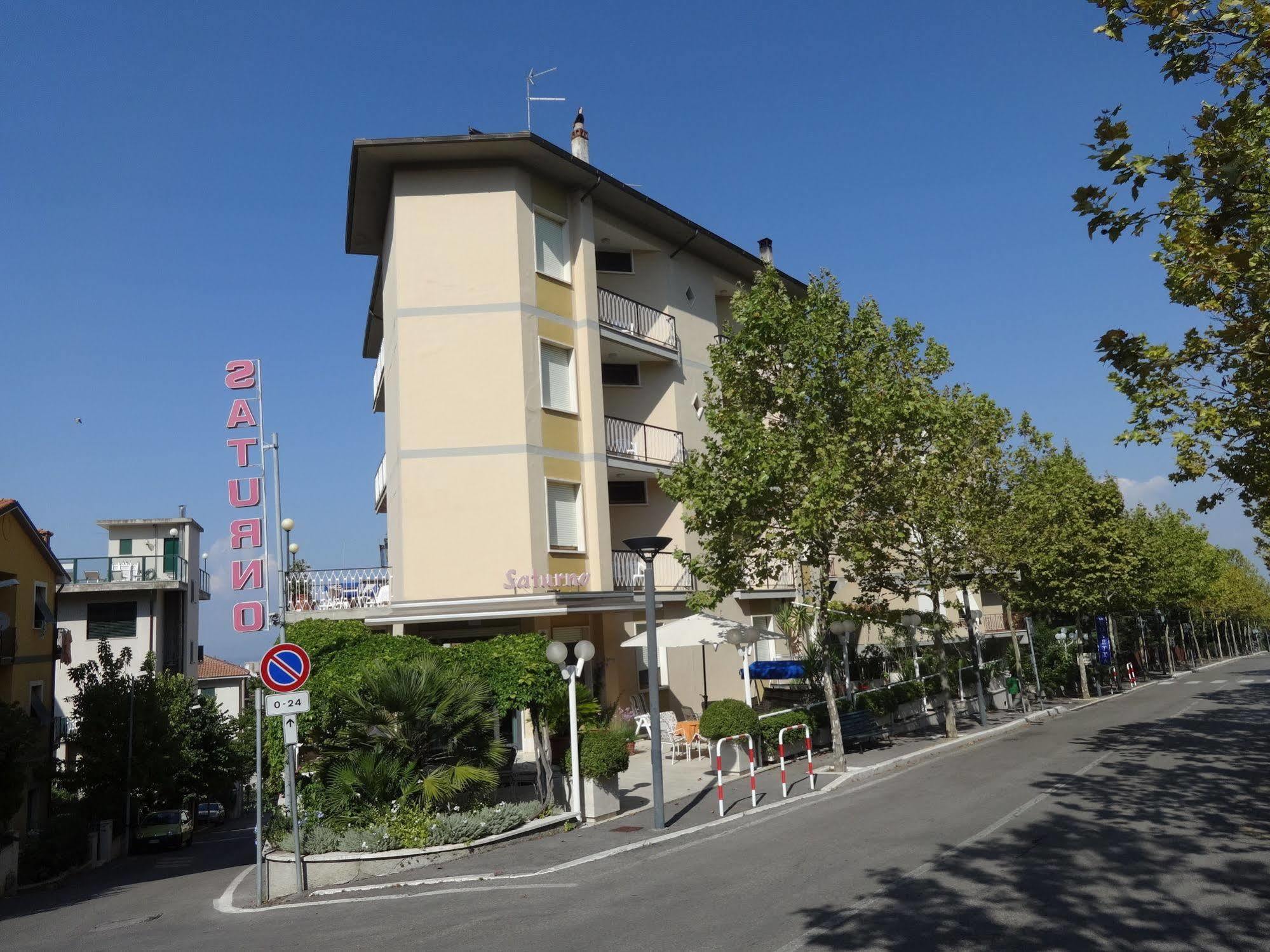 Hotel Saturno Chianciano Terme Εξωτερικό φωτογραφία