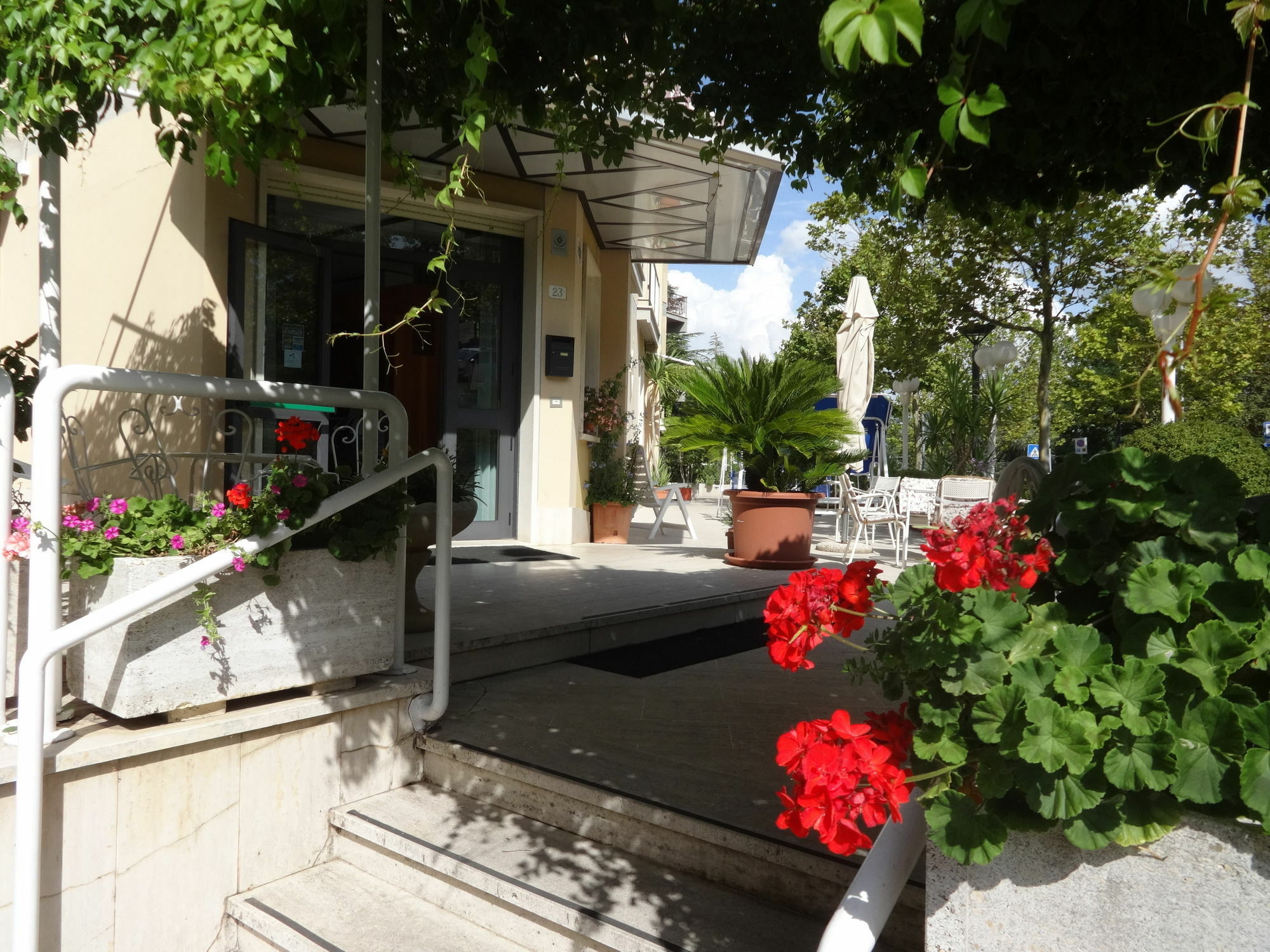 Hotel Saturno Chianciano Terme Εξωτερικό φωτογραφία